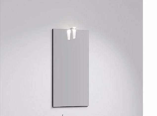 Зеркало Aqwella Леон-МР со светильником