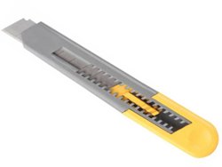 Нож технический 18мм, STAYER, из АБС пластика QUICK-18, сегмент. лезвия