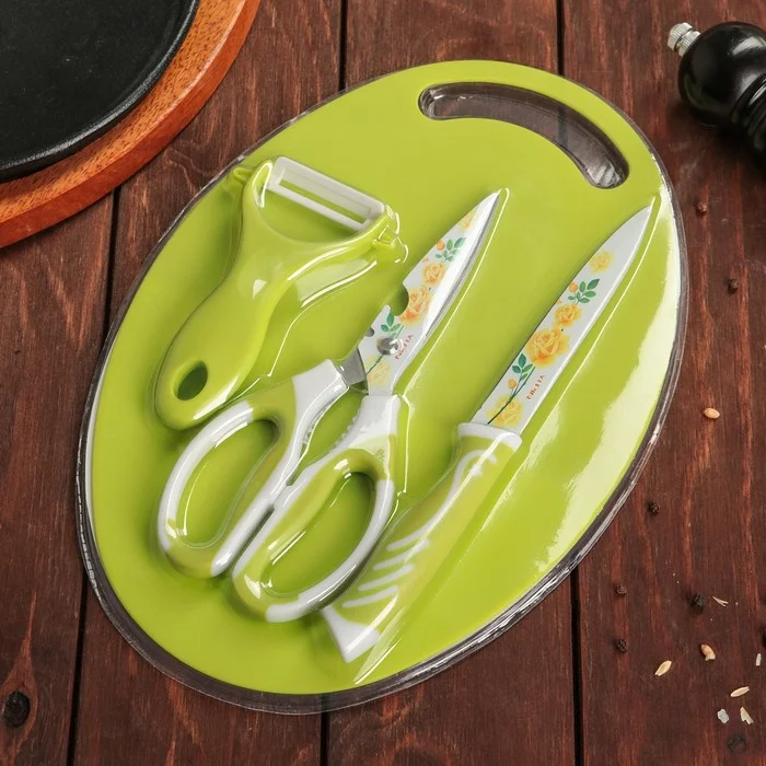 Набор кухонных принадлежностей (доска, нож, ножницы, овощечистка) MC05-150