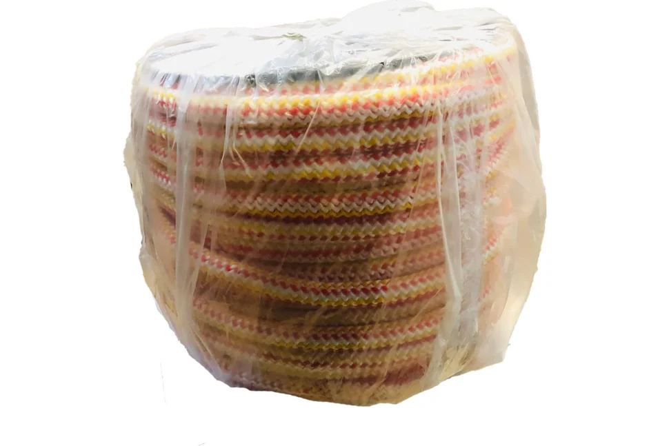 Шнур плетеный (веревка вязаная) п/п d=20 мм 80м, цветной