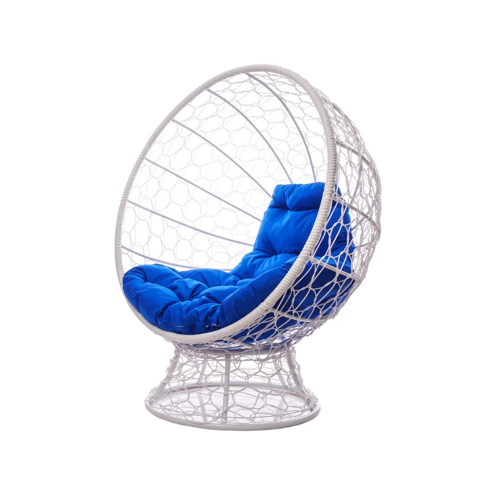 Кресло КОКОС на подставке с ротангом белое, синяя подушка