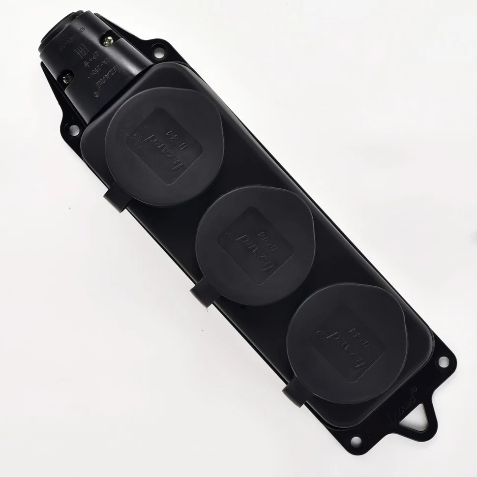 Розетка переносная Lezard 3-местная с заглушками 2Р+РЕ 1х16А 220-240V (каучук)