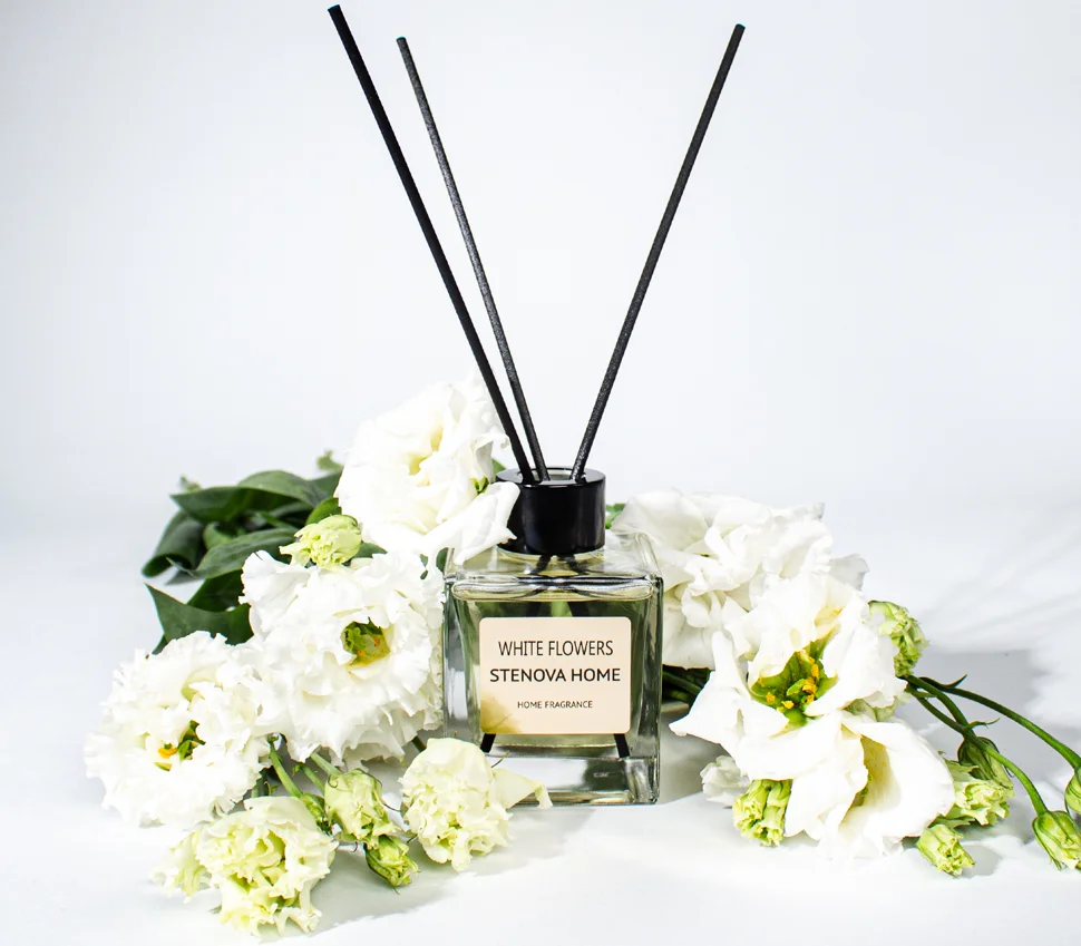 Аромадиффузор с палочками White flowers 50 мл