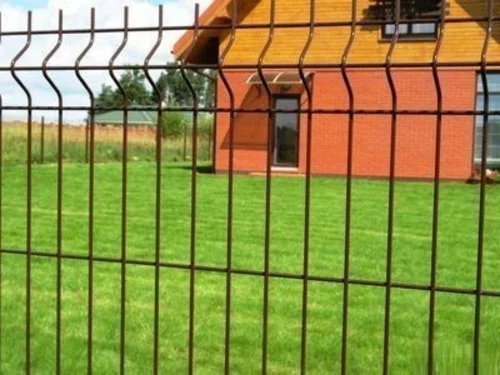 Панель сварная MEDIUM (1,53*2,5м) оцинкованная с полимерным покрытием, шоколад RAL 8017