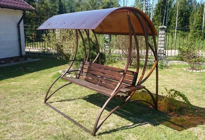 Качель Садовая Дуэт с поликарбонатом (Бронза) каркас - коричневый с ковкой